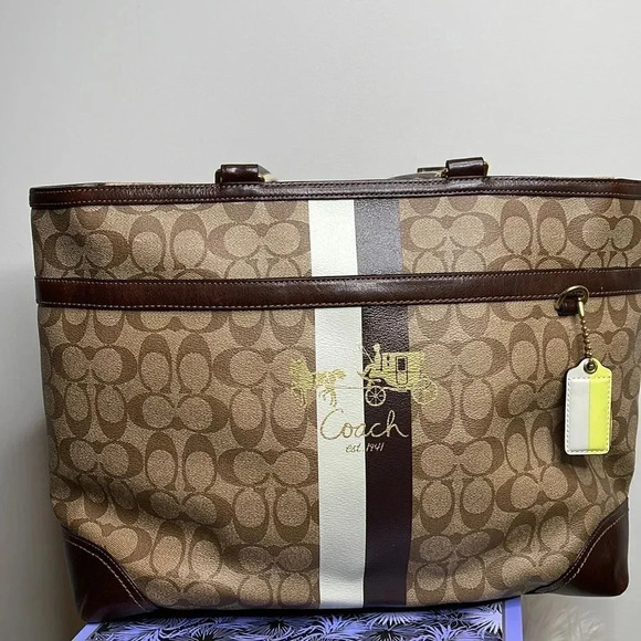 Coach Brown Leather Tote With Lime Green Lining - Picture 1 of 15